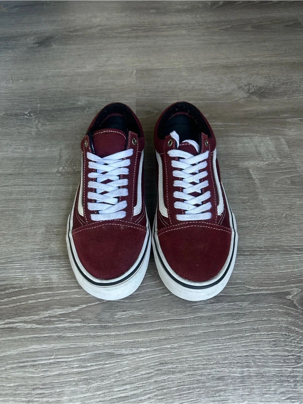 Vans Old Skool Sneakers in Burgundy and White
